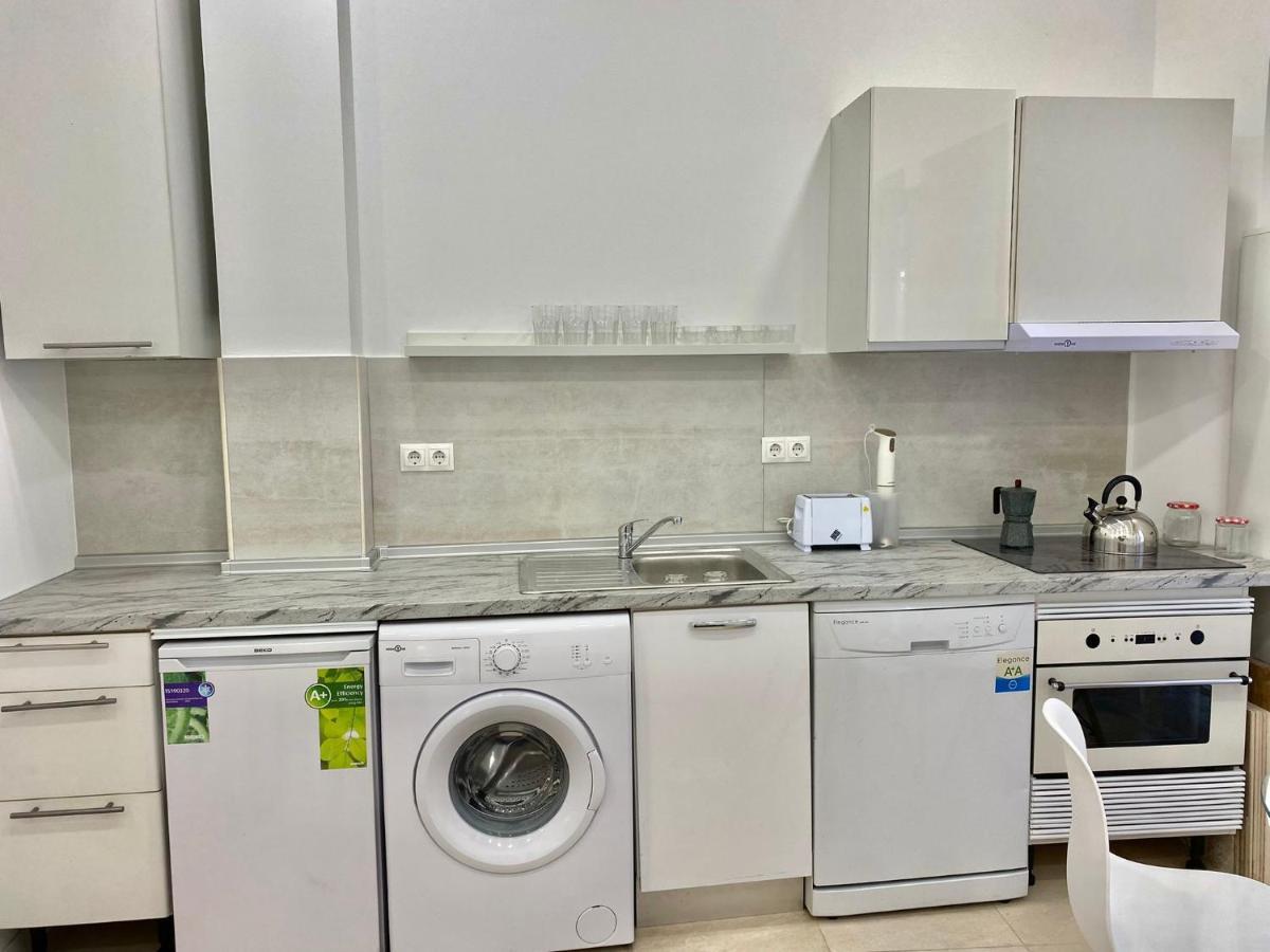 Centro Madrid Rio - Monederos 48 Apartment Екстериор снимка
